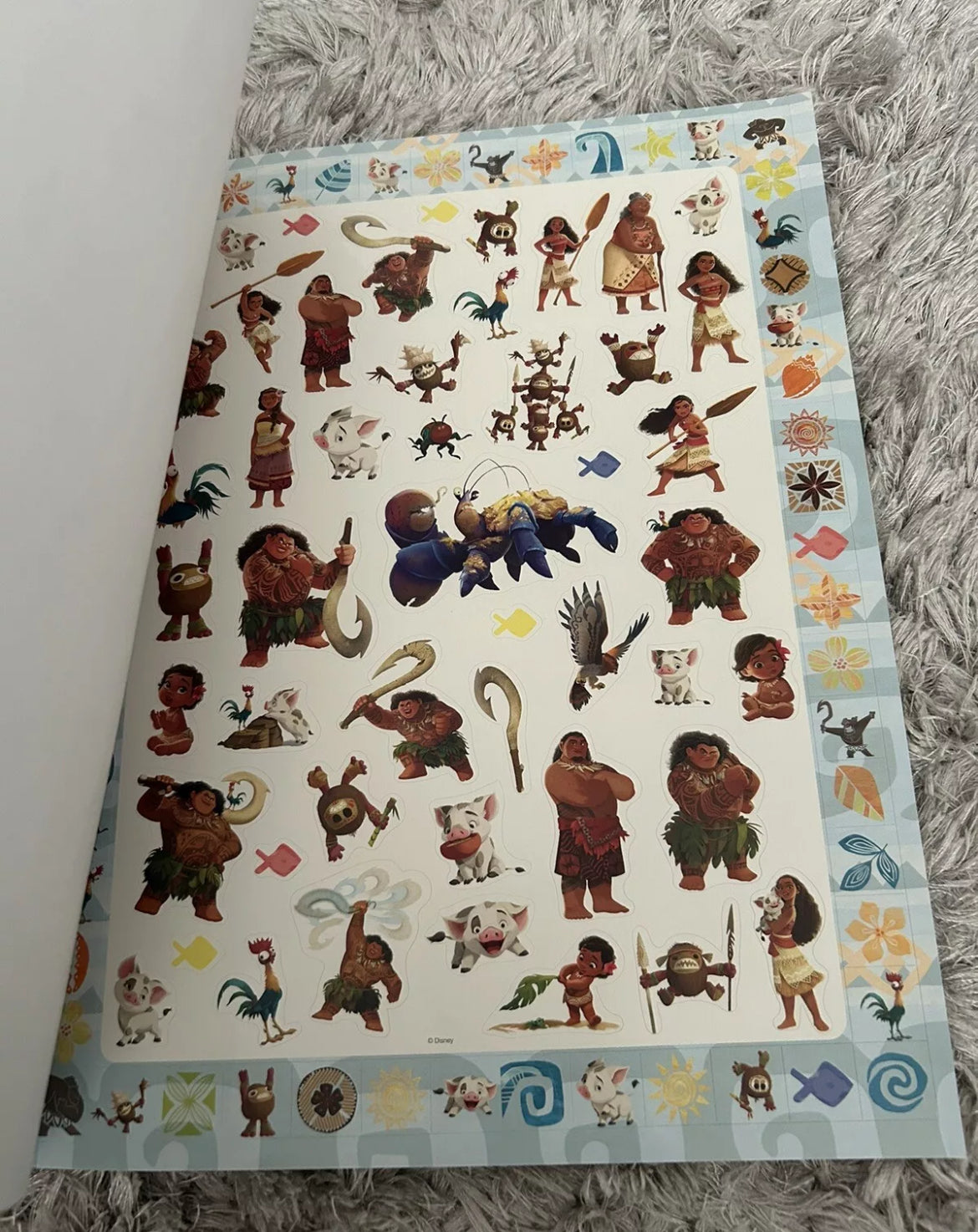 Brand New Disney Moana 1001 Sticker Activity Book