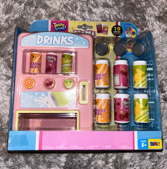 Brand New Teeny Tinies Vending Machine (drinks) Set